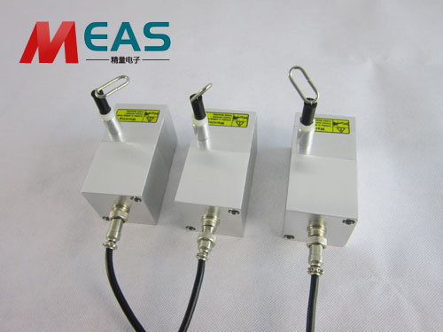 拉線位移編碼器實(shí)現(xiàn)高精度測量