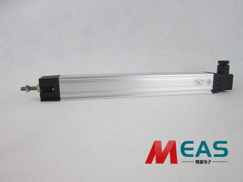 ֱ��λ�Ƃ������ض�׃������Ӱ�ݔ�����Զ�