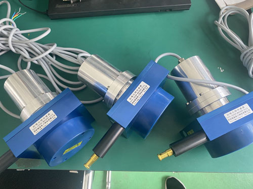 ��ˮ����λ�ƾ��a����̖ݔ������(j��)��λ�Cܛ��������ʽ�M�д_�J