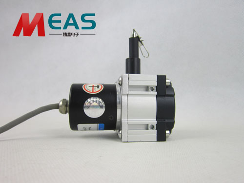 ����λ�ƾ��a��ʹ�ð��b�����F�Ďׂ����}������С�������