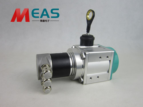 ����λ�ƾ��a����΁�y��λ�Ɣ�(sh��)ֵ